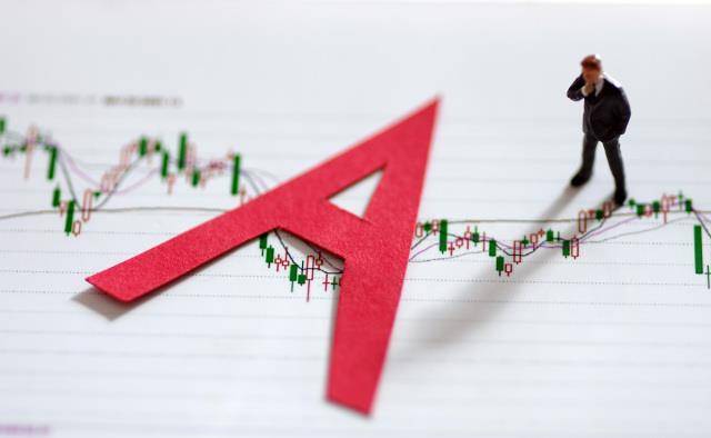 11月4日全球新闻聚焦，最新消息概览