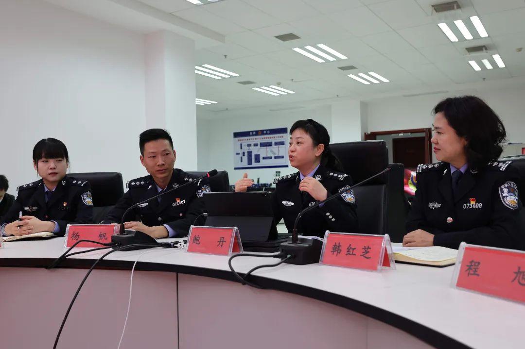 11月4日辉煌影视新篇章，变革中的学习之路，自信成就梦想之源
